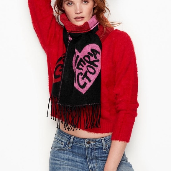 🖤VS💗Winter Angel Scarf🧣NWT/NIP💖 - Picture 2 of 8